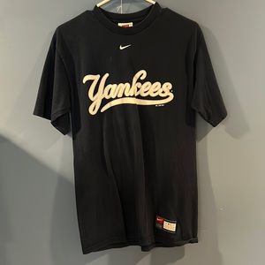 Nike New York Yankees T-Shirt